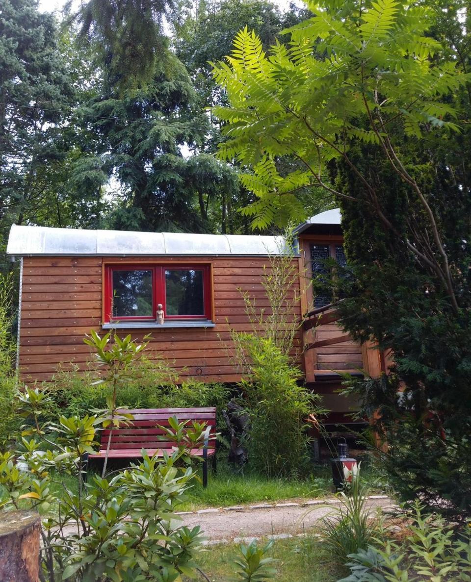 Zirkuswagen Im Gruenen Otel Quickborn  Dış mekan fotoğraf